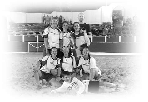 RUNNING BRIVIESCA: "UNAS FOTOS DE EL CAMPEONATO DE FÚTBOL PLAYA DE