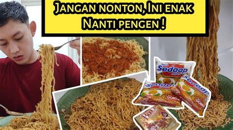 Cuma Bungkus Mie Sedap Bungkus Bon Cabe Level Shorts