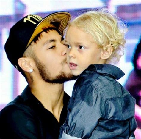 23/12 Neymar and his son Davi at the inauguration of the Neymar Jr ...