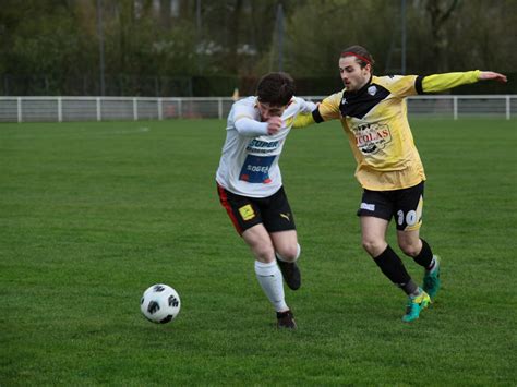 Football Régional 1 Sarreguemines et lAPM Metz se neutralisent