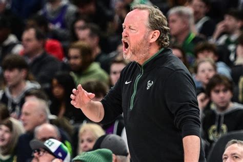 Nba Report Suns To Hire Mike Budenholzer As Head Coach