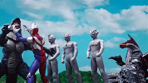 Ultraman Tiga Vs Golza Siêu Nhân Tiga Giải Cứu Các Siêu Nhân Cổ đại Hoá đá Stop Motion Youtube