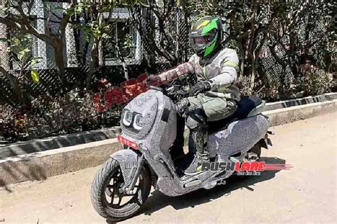 Upcoming River Electric Scooter Spied Desi E Scooter Looks Like Yamaha Neos Bikedekho