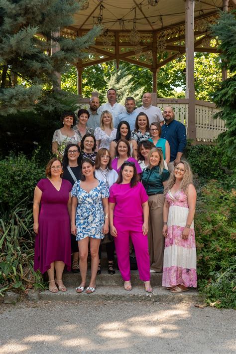 FOTO Medicinari se okupili i nakon 20 godina proslavili godišnjicu mature