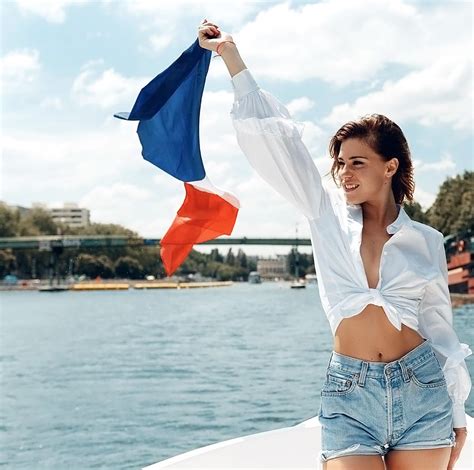 Barbara Opsomer Nude Leaked Sex Tape Topless Photos