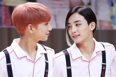 Pinky🌹 On Twitter Jeonghan Seventeen Seventeen Couple Jihan Seventeen