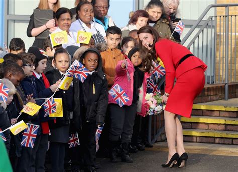 Kate was given a warm welcome at London's Mitchell Brook primary | Kate ...