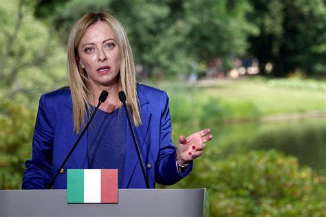 Economic struggles, personal turmoil: Meloni's 1st year as Italy PM | Daily Sabah