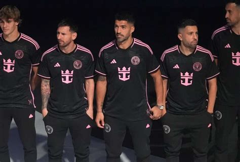 La Atípica Presentación De La Nueva Camiseta Del Inter Miami Lionel Messi Soltó Una Frase En