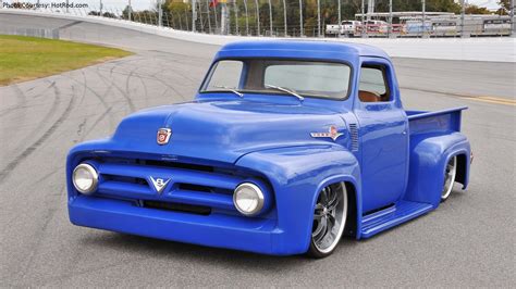 Stand Out Custom S 1954 F 100 Ford Trucks