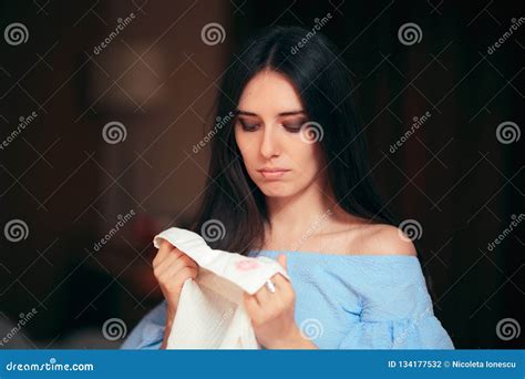 Devastated Woman Finding Out Cheating Husband Has Secret Affair Stock Photo - Image of boyfriend ...