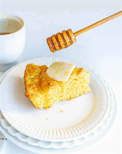 Old Fashioned Skillet Cornbread Buttermilk Cornbread Recipe