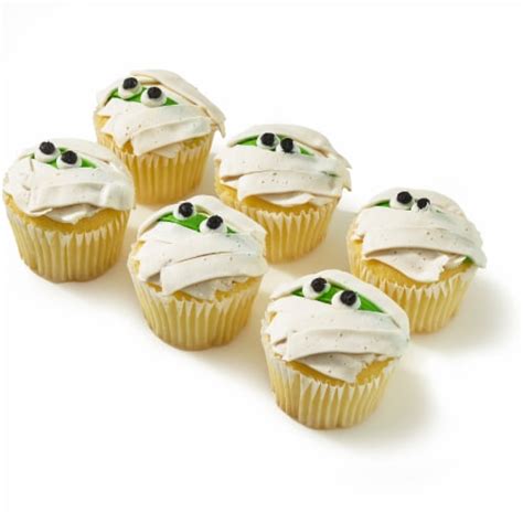 White Cupcakes with Buttercream Icing, 6 ct. - Kroger