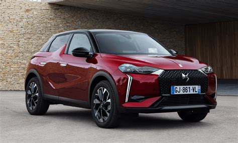 エレガントなデザインと最先端のテクノロジーが融合した 新型「DS 3」を発売 | Stellantis ジャパン株式会社