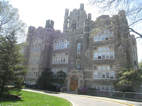 25.) The Bronx: Fordham University | SkyscraperCity Forum