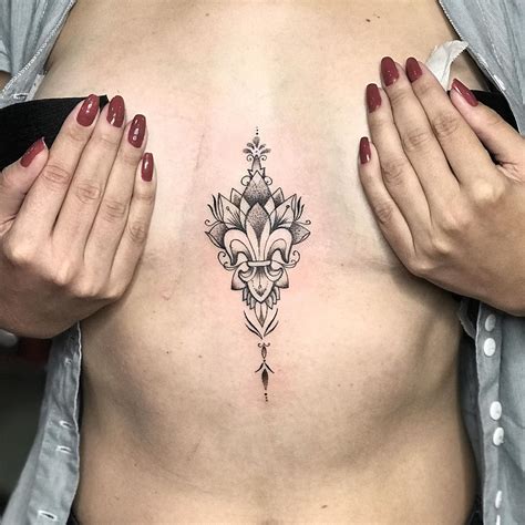 Tatuagem Flor De Lis Significado E Ideias Para Voc Se Inspirar