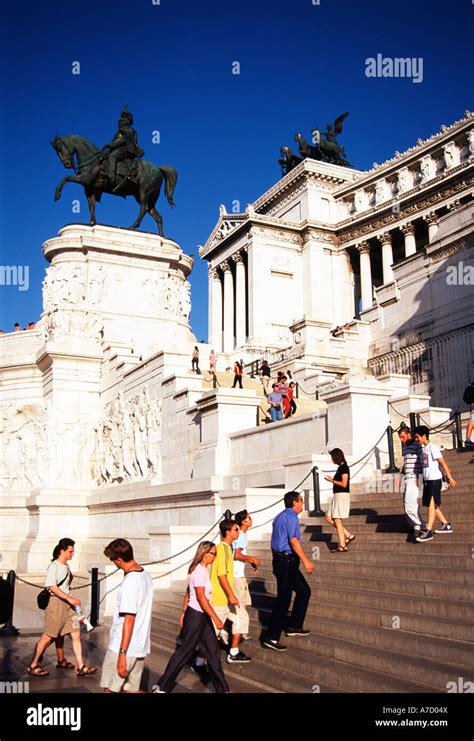 Rome, Flag & Monument Stock Photo - Alamy