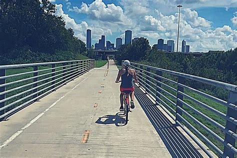 11 Best Houston Bike Rides And Trails For All Types Of Cyclist