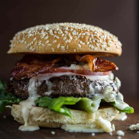 The 20 Best Burger Places in Connecticut