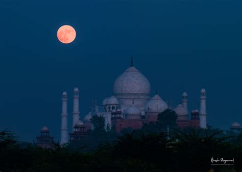 Tajmahal In Moon Light