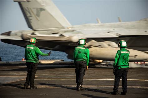 DVIDS Images USS Ronald Reagan CVN 76 Flight Deck Operations