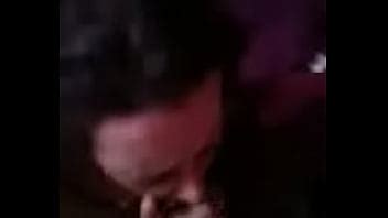 Ámbar chupando XVIDEOS