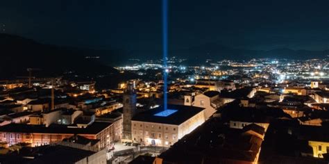 Anni Fa Il Terremoto Che Sconvolse L Aquila Mattarella La Piena