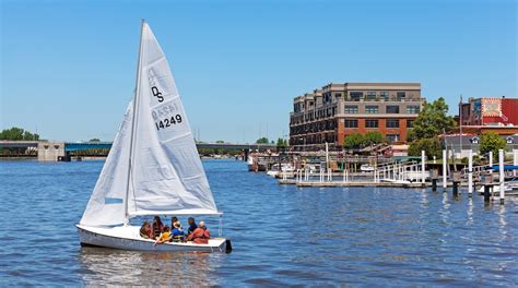 Besök Bay City Det Bästa Med Bay City Resa I Michigan 2024 Turism