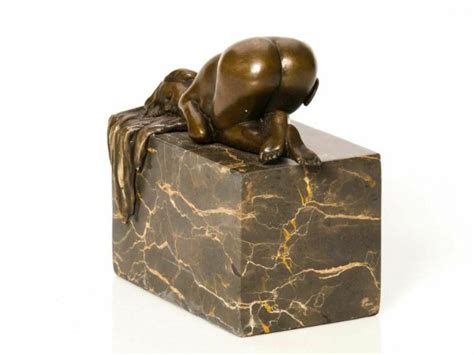 Immagine 4 Scultura In Bronzo Donna Erotica Pedrogz