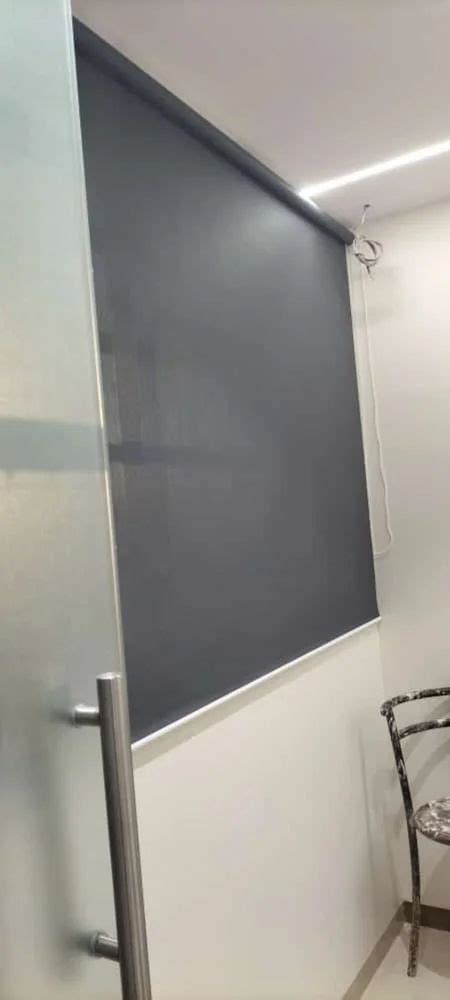 Polyester Blackout Roller Blind At Rs Sq Ft In Mumbai Id