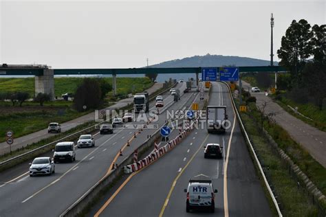 Elvas Corte Tempor Rio Do Tr Fego Autom Vel Na En Para Constru O De