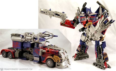 TFU Toy Database Info Dark Of The Moon Striker Optimus Prime 2011