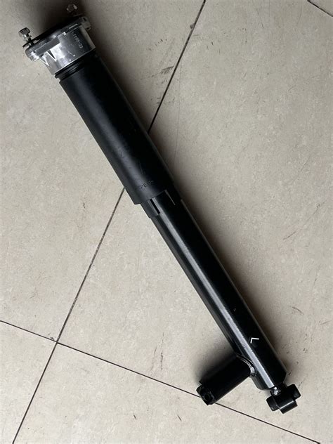 For Mercedes Benz W Rear Shock Absorber Inductive Shock Absorber