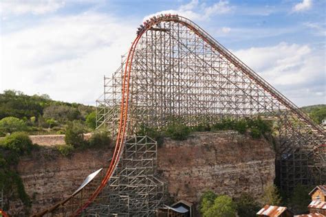 Iron Rattler - Six Flags Fiesta Texas