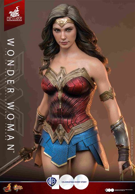 WB 100 Wonder Woman Hot Toys Exclusive 1 6th Scale Collectible Figure YBMW