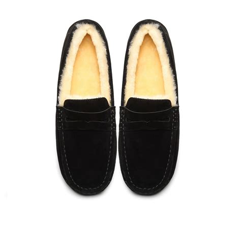 ugg moccasin men 3