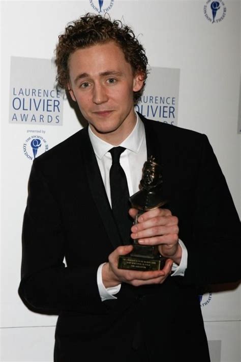 All The Hiddle Things Tom Hiddleston Tom Hiddleston Funny Toms