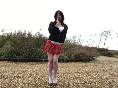 Sissy Looking For Cruel Public Humiliation Tasks To Complete Kik