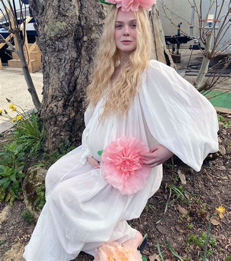Elle Fanning Nude LEAKED Pics Topless Sex Scenes Compilation