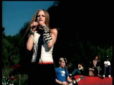 Avril Lavigne Complicated Mv Screencaps Hq Music Image 19850013