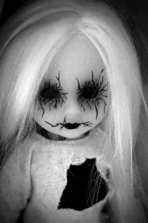 Risultati Immagini Per Cracked Porcelain Dolls Scary Doll Costume