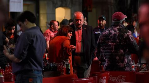 29 Fotos De La Convención De Coleccionistas De Coca Cola En La Rural