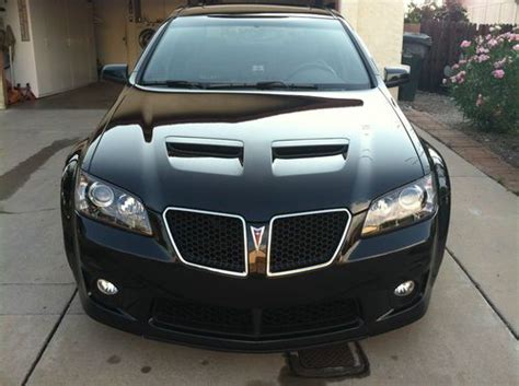 Purchase used 2009 Pontiac G8 GXP, Black/Black, 6 speed Manual, Sunroof ...