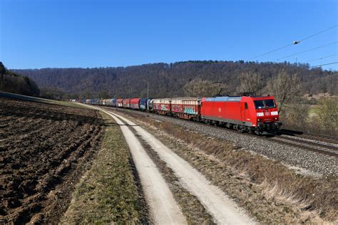 Von Der Ersten Bauserie Der Baureihe 185 Von DB Cargo Gibt Es Eine