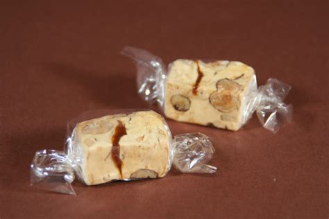 Bonbons NOUGAT BLANC CARAMEL Beurre Salé 180g Manon Chocolat