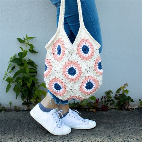 Crochet Series Starburst Granny Square Market Bag