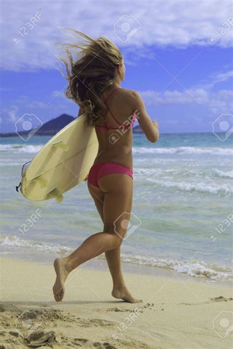 Hot Sexy Zu Meer Bikini Pics