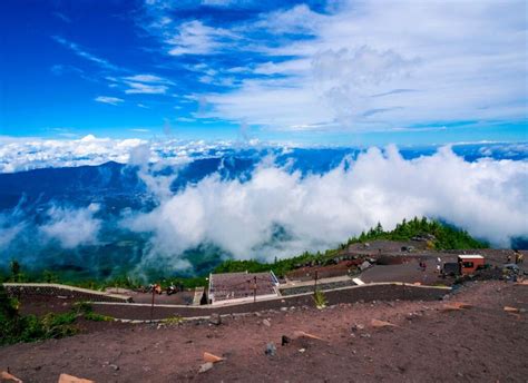 Mount Fuji Climbing Tours