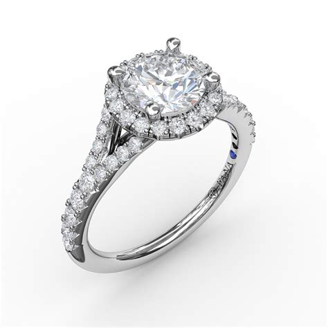 Oval Diamond Halo Ring