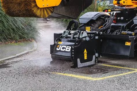 World First Jcb Pothole Machine Trialled In Stoke On Trent Can Repair